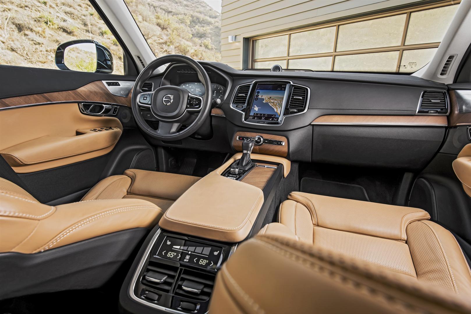 Volvo XC90 T5 Momentum