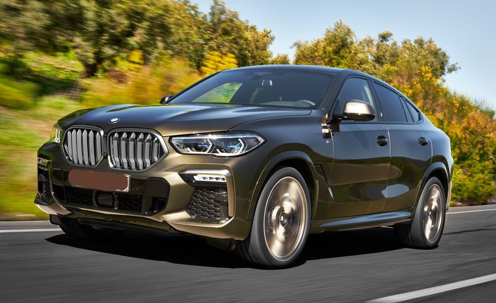 BMW X6 xDrive M50i (V8)
