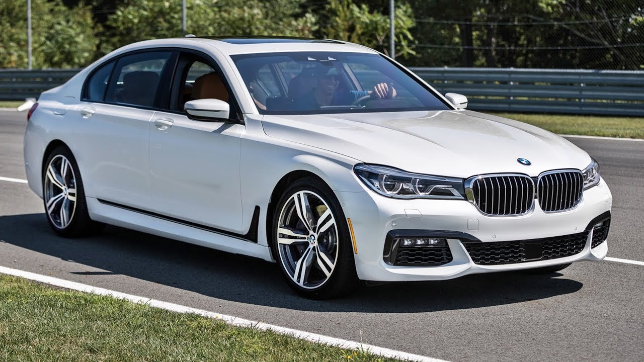 BMW 750i xDrive Sedan