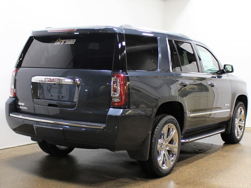 GMC Yukon XL SLT